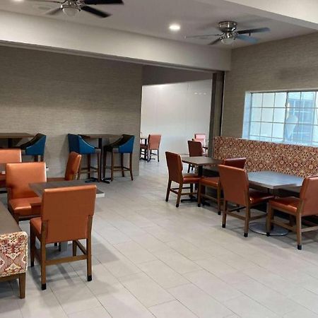 Hotel Baymont By Wyndham Safford Extérieur photo