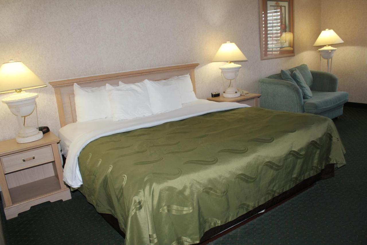 Hotel Baymont By Wyndham Safford Extérieur photo